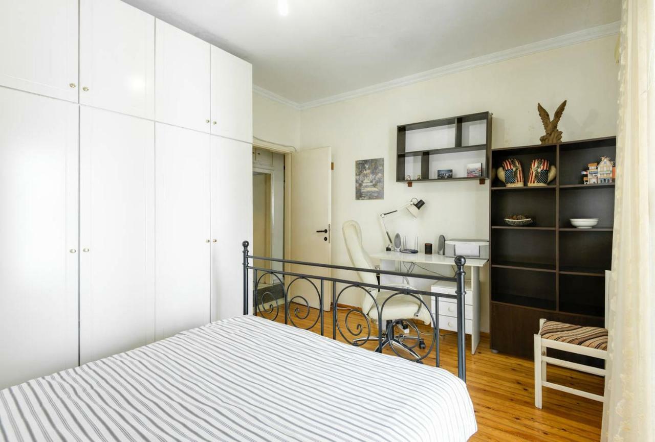 Cozy And Bright Apartment In The Heart Of The City Tesalonika Bagian luar foto