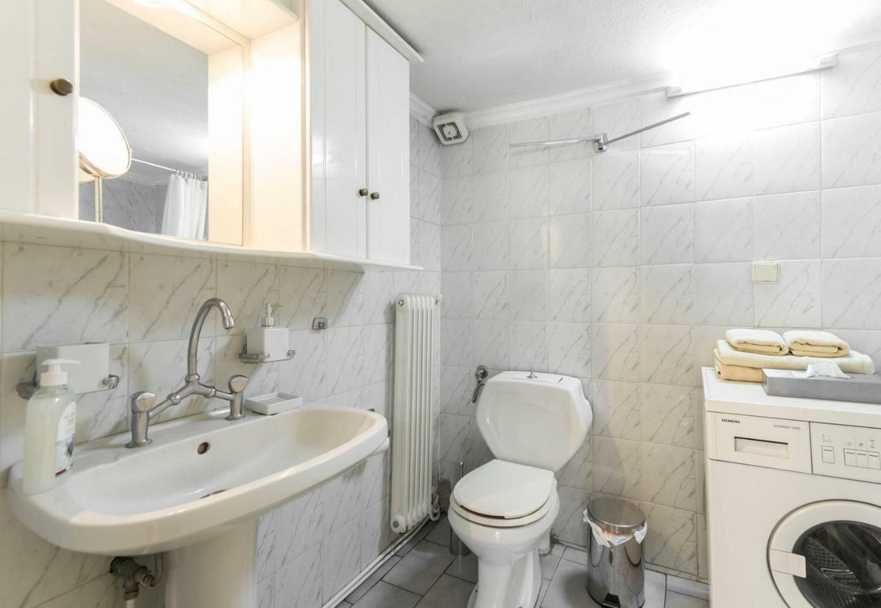 Cozy And Bright Apartment In The Heart Of The City Tesalonika Bagian luar foto